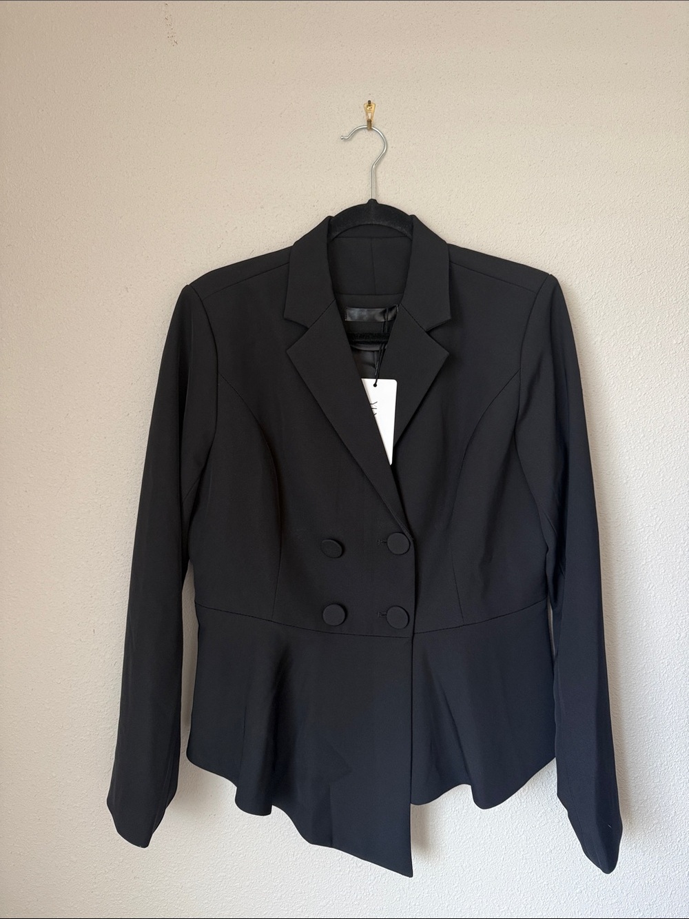 Black Peplum YUNCLOS Jacket, new with tags, size Medium